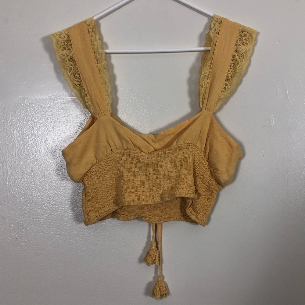 Forever21 Cropped Short Sleeve Top - Picture 4 of 5